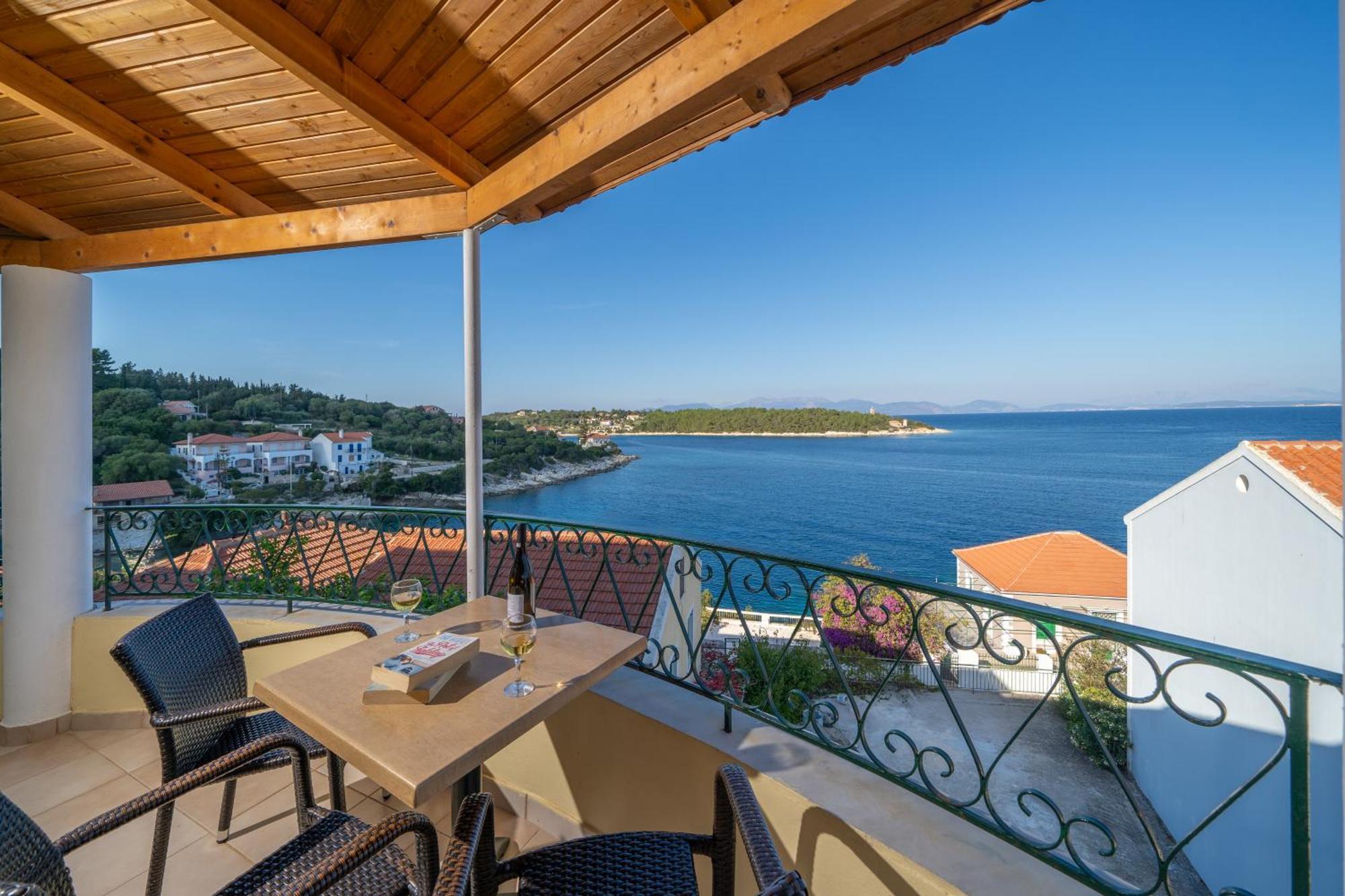 Stella Hotel Apartments Fiskardo Zewnętrze zdjęcie